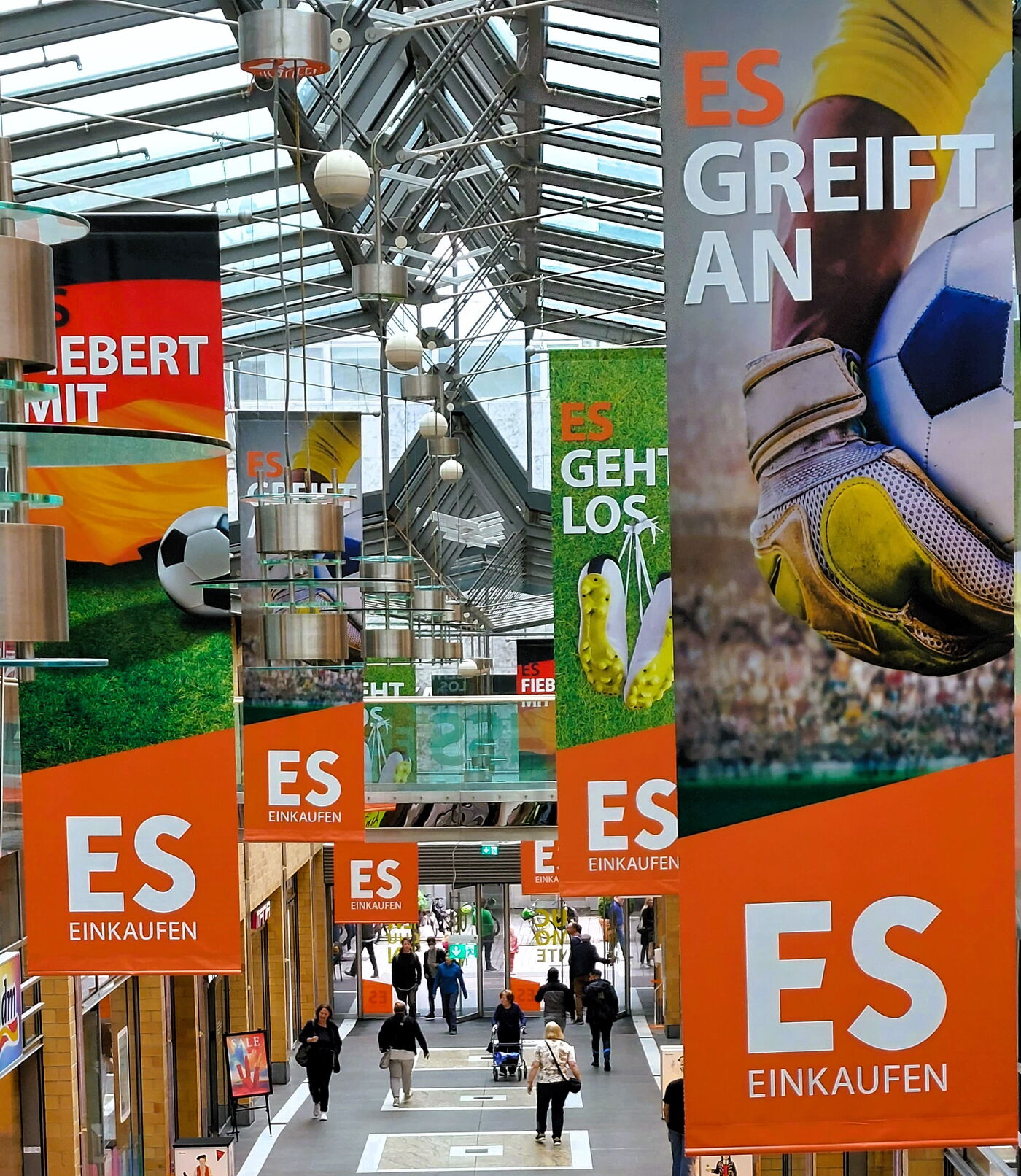 Europameisterschaft 2024 Fanschminken im ES