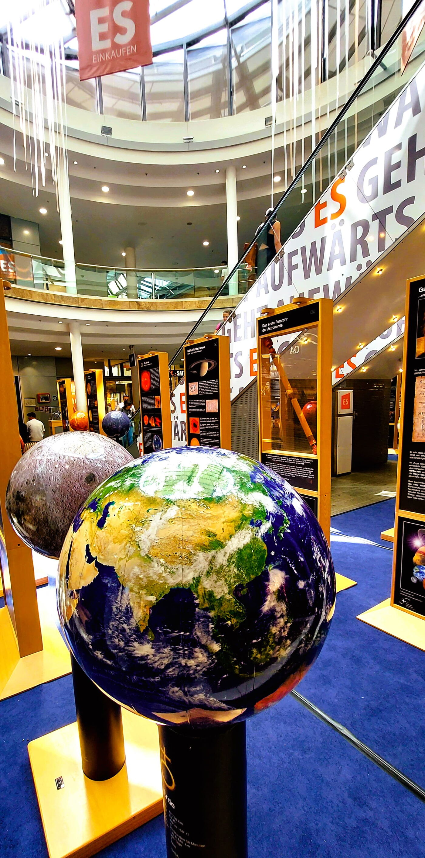 Nova Planetarum Ausstellung im ES